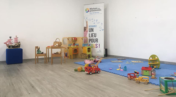 Le Lieu d’accueil enfants-parents (LAEP) « A petits pas »