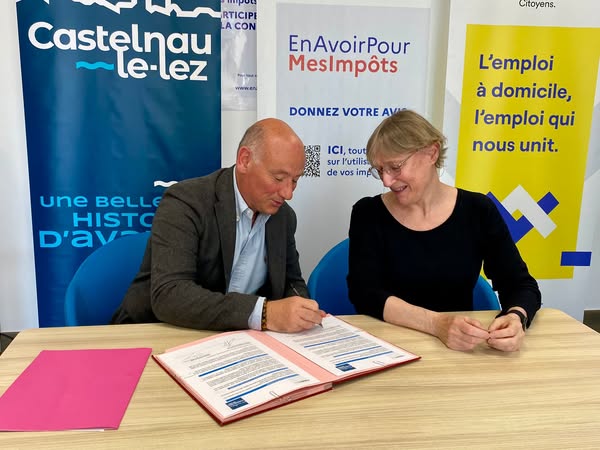 Signature de la Convention Point Relais Particulier Emploi