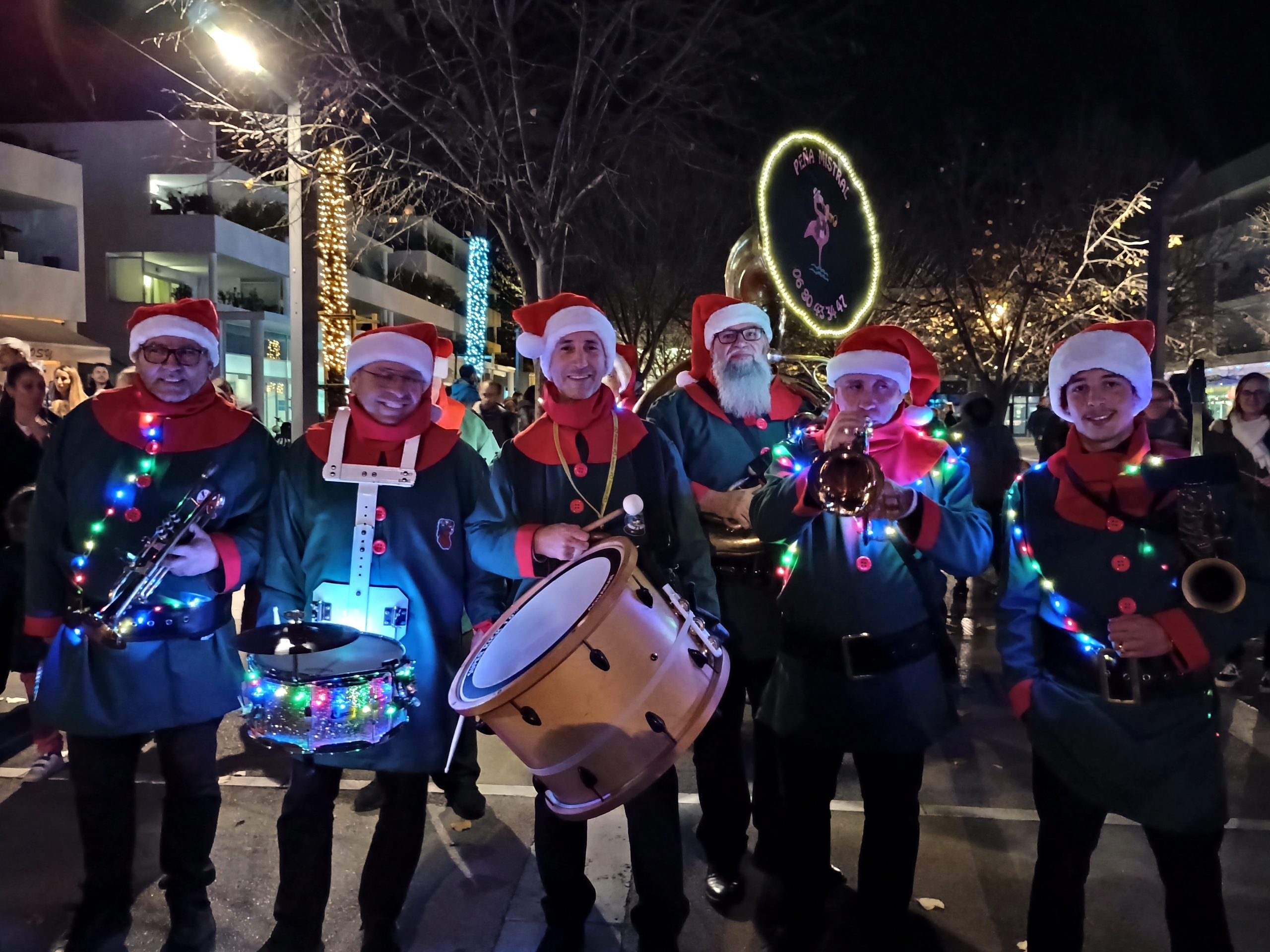 La fanfare Mistral fête Noël