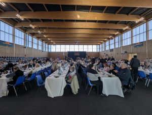 plus de 400 seniors au palais des sports à l'occasion du banquet des aînés