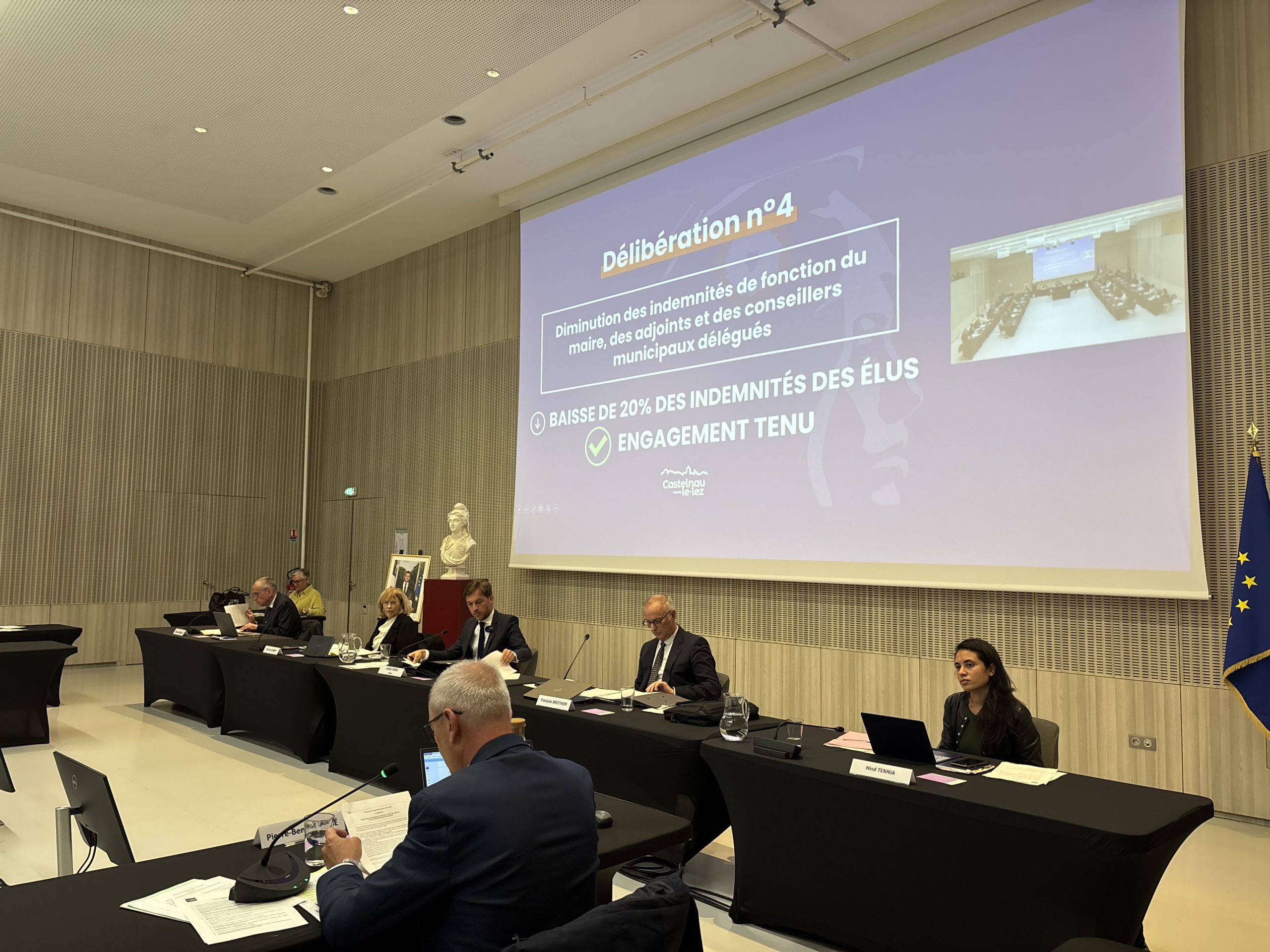 Le Maire Julien Miro et des élus lors du Conseil municipal du 13 avril 2026 à Castelnau-le-Lez