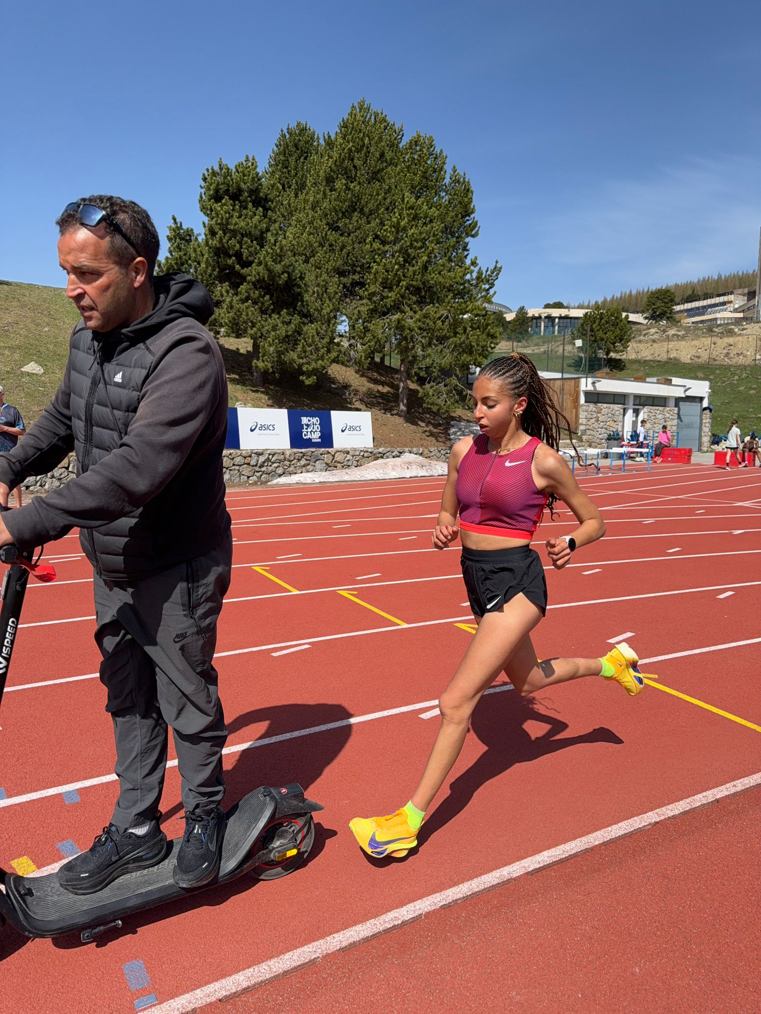 Lamia Mourabit en plein entraînement avec son père Ahmed